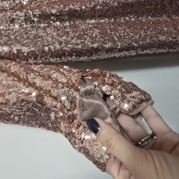 Rose Gold Sequin V-Neck Dress - Picture 9 of 14